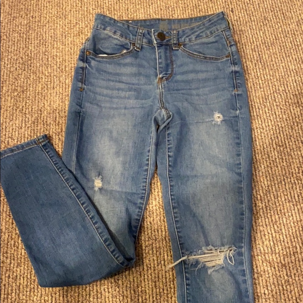 Light washed blue jeans